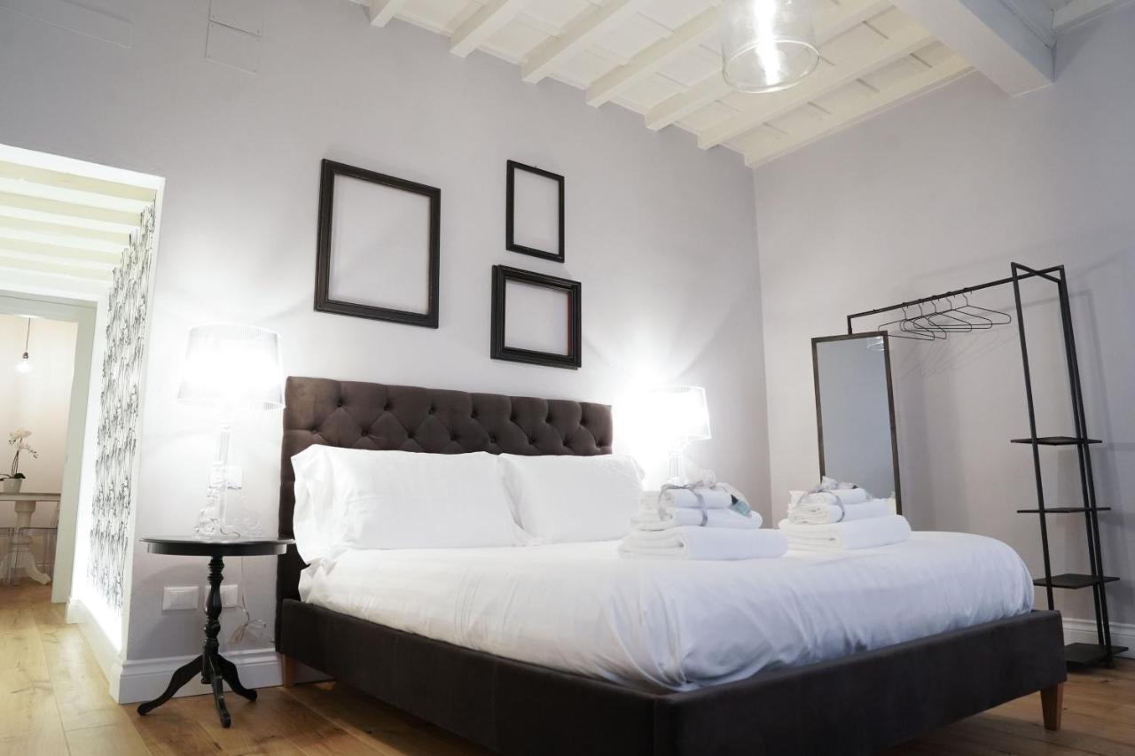 Art Black & White Apartamento